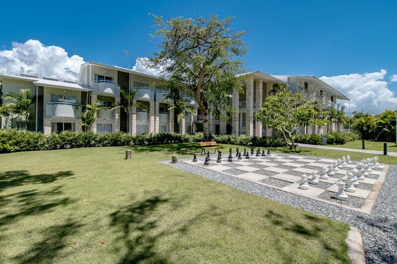 Emotions by Hodelpa Juan Dolio 64