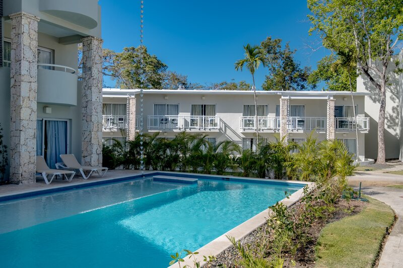 Emotions by Hodelpa Juan Dolio 80