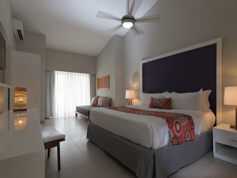 Emotions by Hodelpa Juan Dolio 39