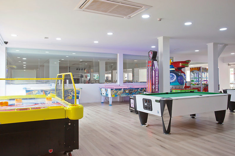 HYB Eurocalas 17 - Sports and leisure