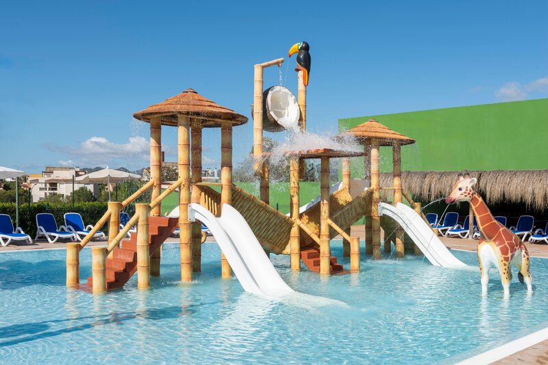 HSM Canarios Park 26