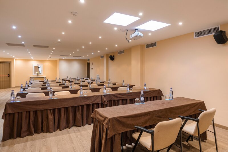Alua Gran Camp de Mar 46