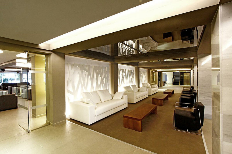Hotel Java 6