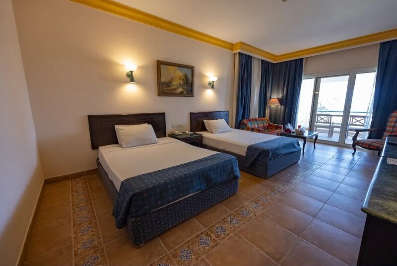 Lahami Bay Beach Resort & Gardens 26