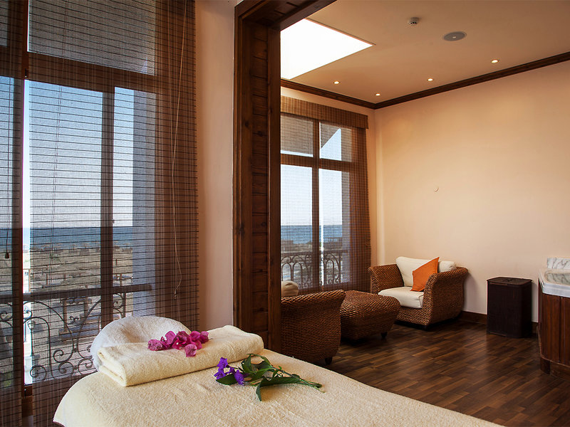 Lahami Bay Beach Resort & Gardens 10