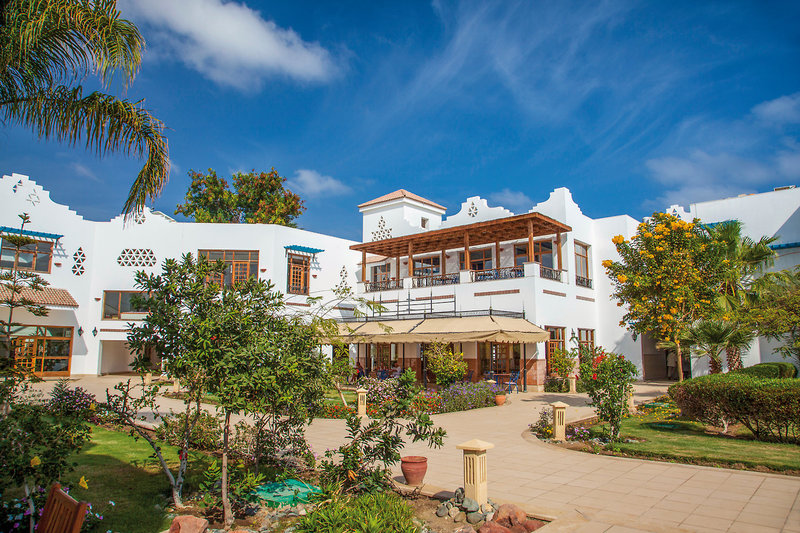 Lahami Bay Beach Resort & Gardens 5