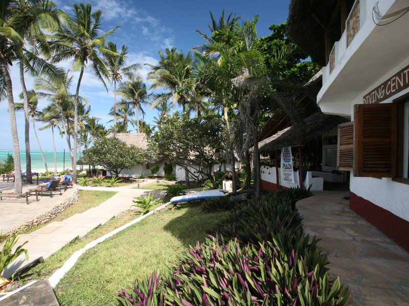 Karafuu Beach Resort & Spa 4