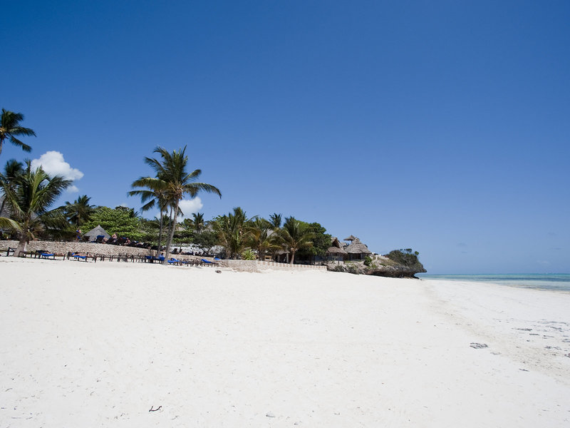 Karafuu Beach Resort & Spa 8