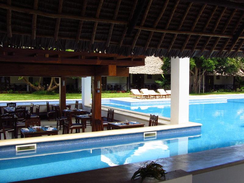 Karafuu Beach Resort & Spa 27