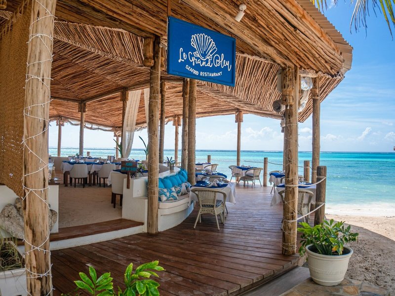 Karafuu Beach Resort & Spa 39