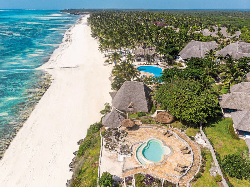 Karafuu Beach Resort & Spa 1
