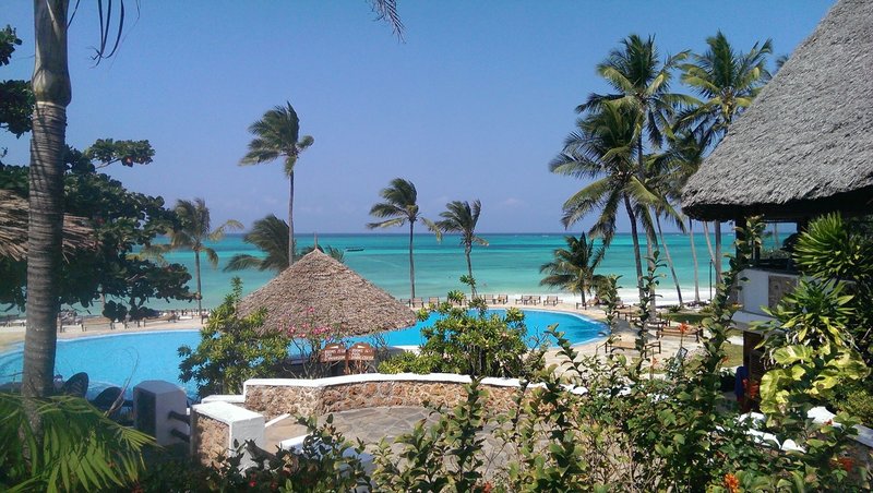 Karafuu Beach Resort & Spa 2