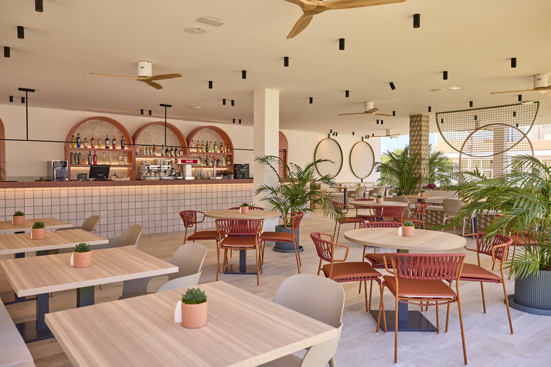 ZAFIRO Alzinar Mar 19