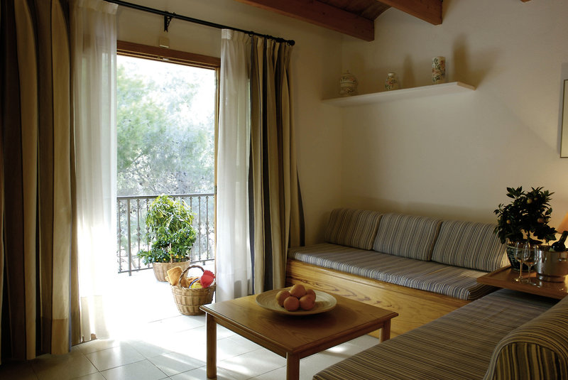 Es Baulo Petit Hotel 6