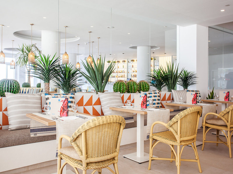 Grupotel Picafort Beach 13