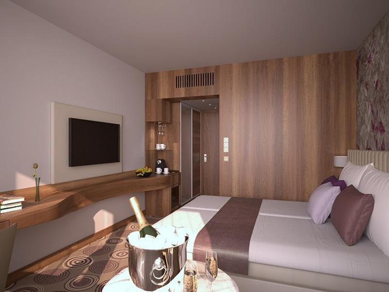 Hotel Carbona Thermal Spa 36