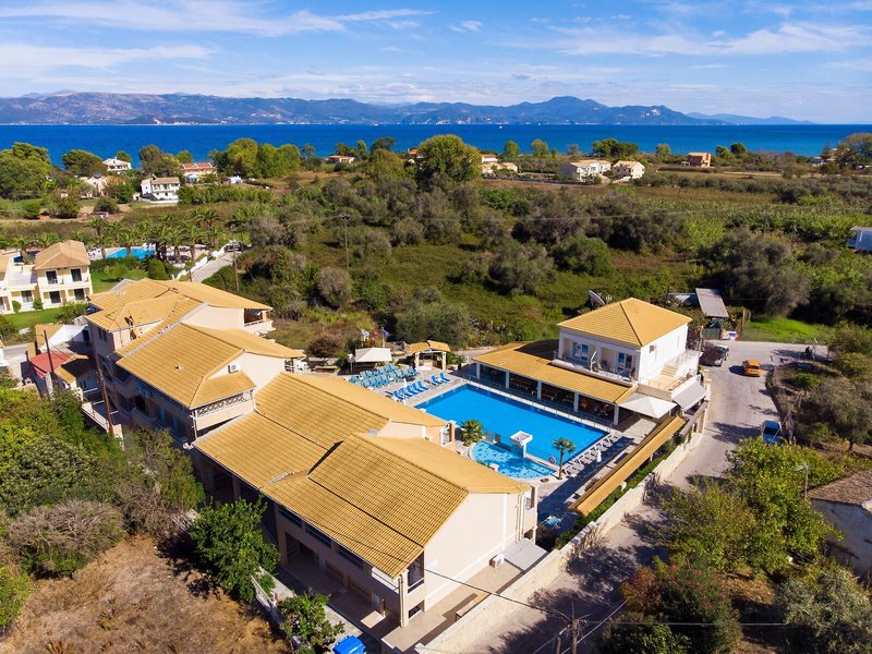 Kavos Plaza Hotel 5