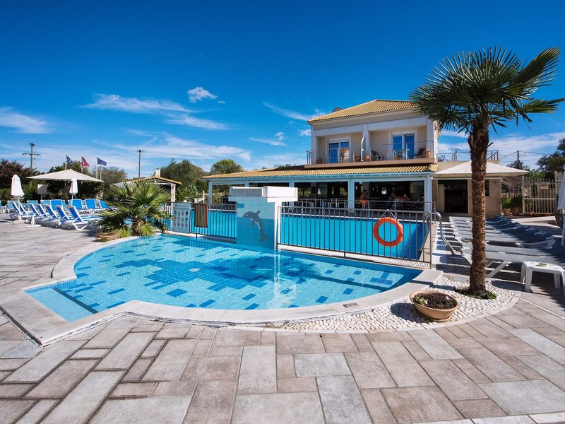 Kavos Plaza Hotel 13