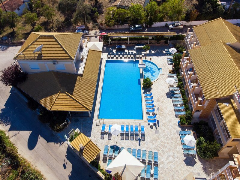 Kavos Plaza Hotel 17