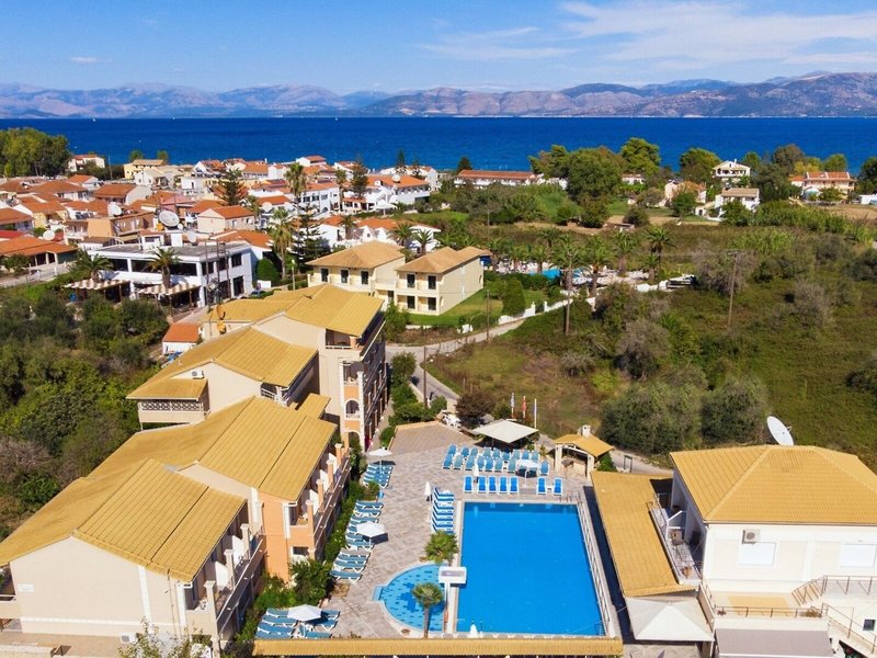 Kavos Plaza Hotel 18