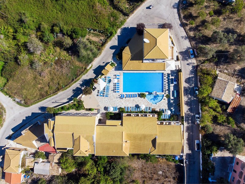 Kavos Plaza Hotel 19