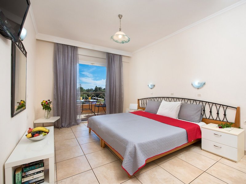 Kavos Plaza Hotel 27