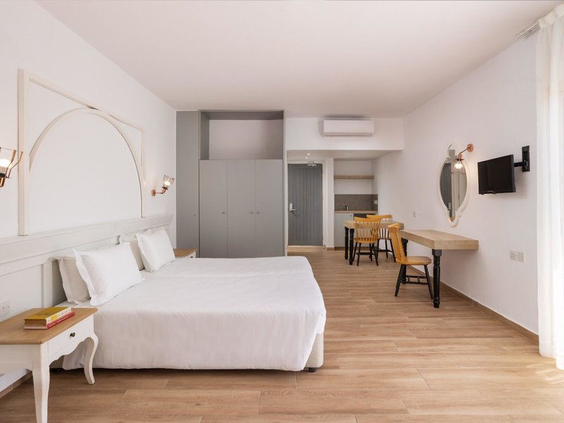 Akteon Holiday Village 19 - Room Example