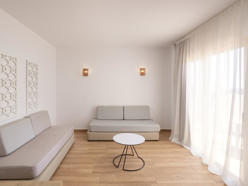 Akteon Holiday Village 27 - Room Example