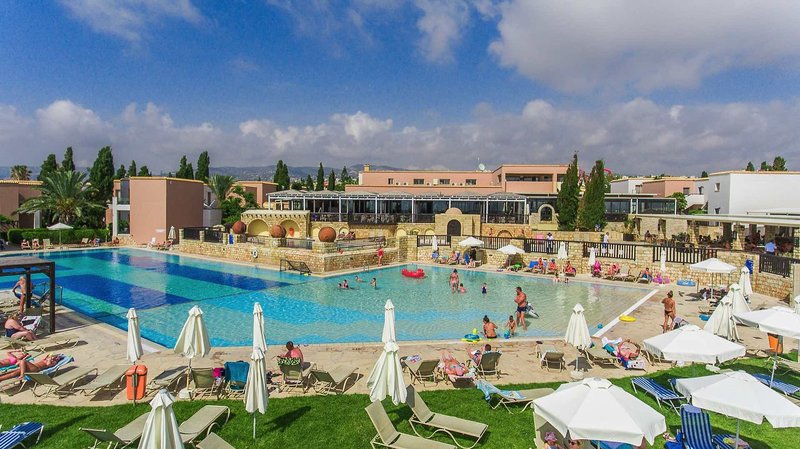 Akteon Holiday Village 3