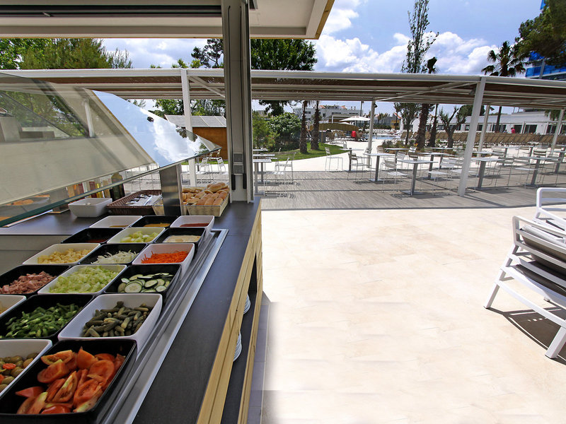 BG Tonga Tower Design Hotel & Suites 8