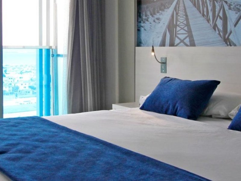 BG Tonga Tower Design Hotel & Suites 16