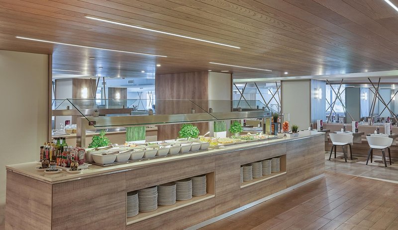 BG Tonga Tower Design Hotel & Suites 7