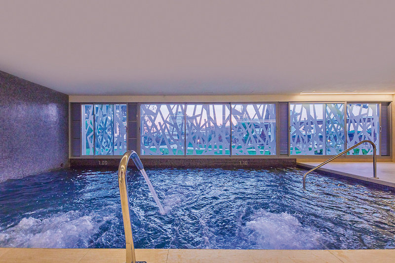 BG Tonga Tower Design Hotel & Suites 21