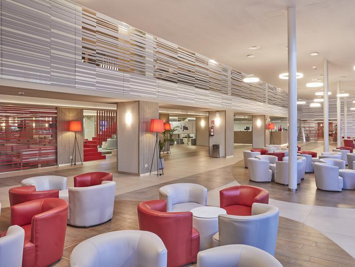 BG Tonga Tower Design Hotel & Suites 4