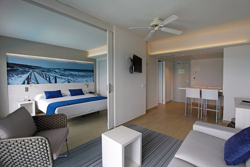 BG Tonga Tower Design Hotel & Suites 14