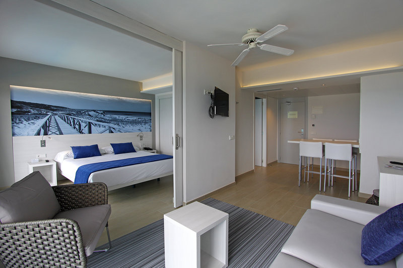BG Tonga Tower Design Hotel & Suites 22