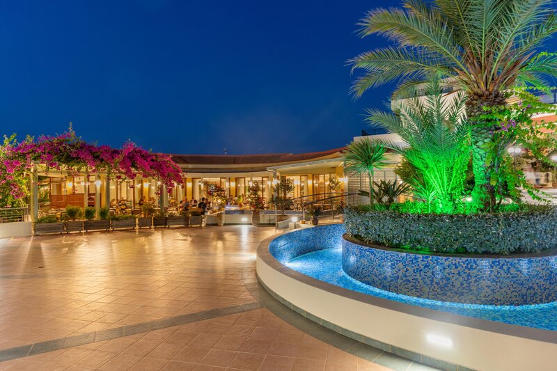 Hydramis Palace Beach Resort 15