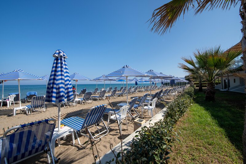 Hydramis Palace Beach Resort 17