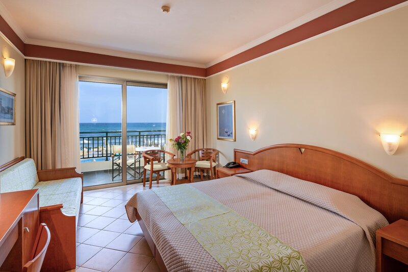 Hydramis Palace Beach Resort 26