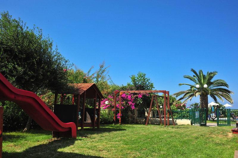 Hydramis Palace Beach Resort 39