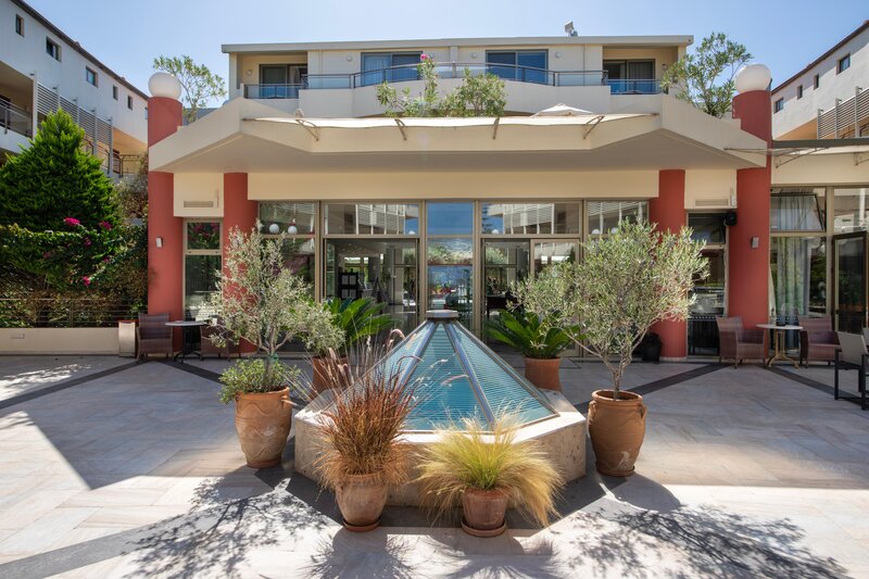 Hydramis Palace Beach Resort 46
