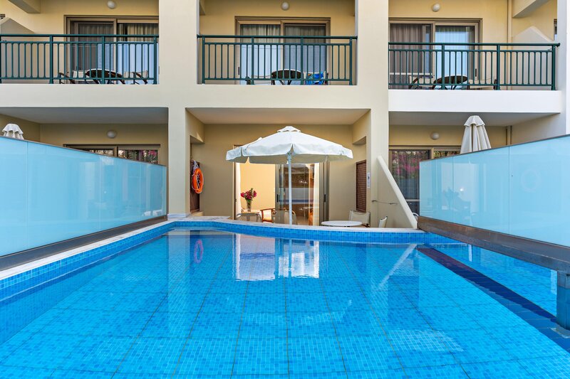 Hydramis Palace Beach Resort 92