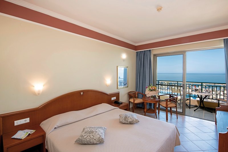 Hydramis Palace Beach Resort 7