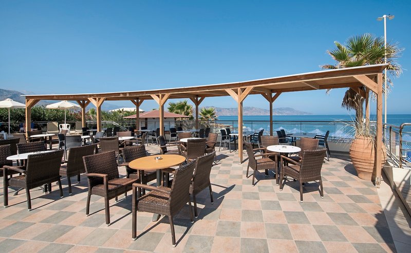 Hydramis Palace Beach Resort 10