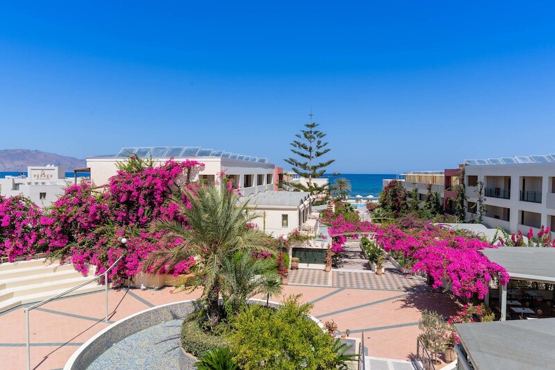 Hydramis Palace 110