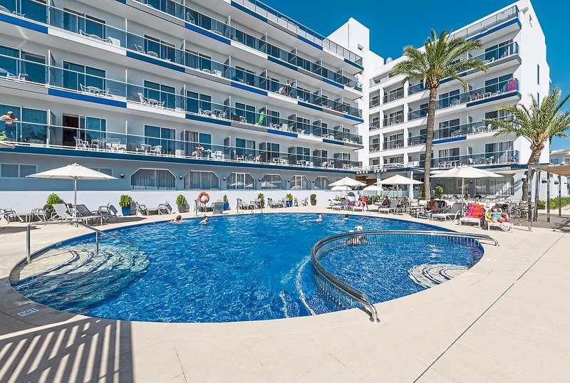 Vista Park Hotel & Apartments 4