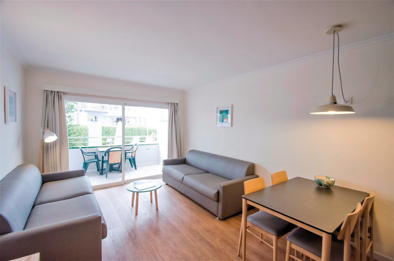 Vista Park Hotel & Apartments 11