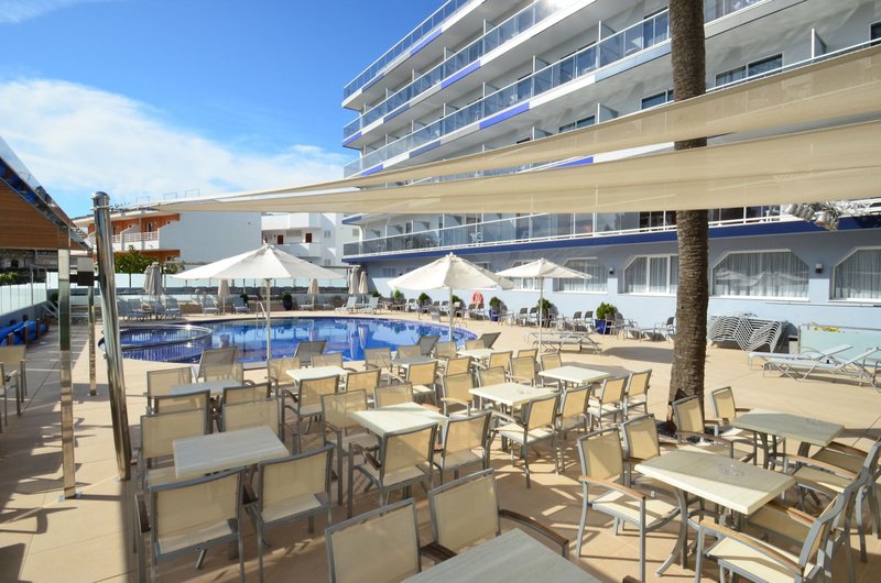 Vista Park Hotel & Apartments 11