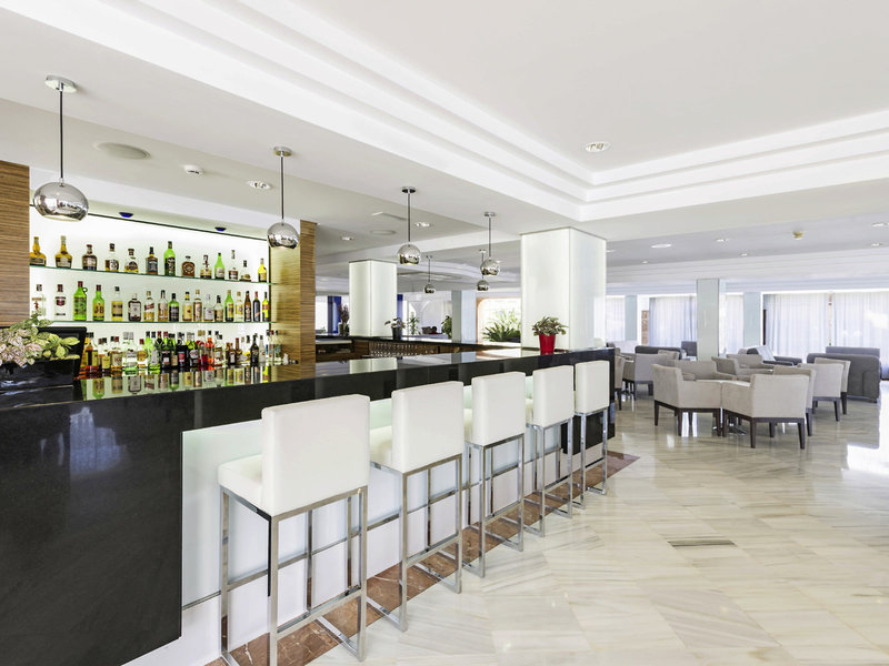 Vista Park Hotel & Apartments 6