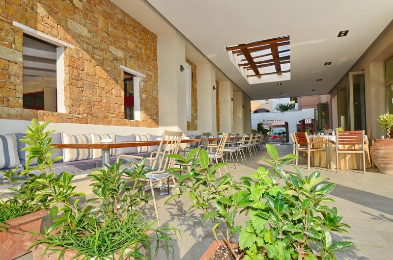 Evilion Sea & Sun Hotel 6